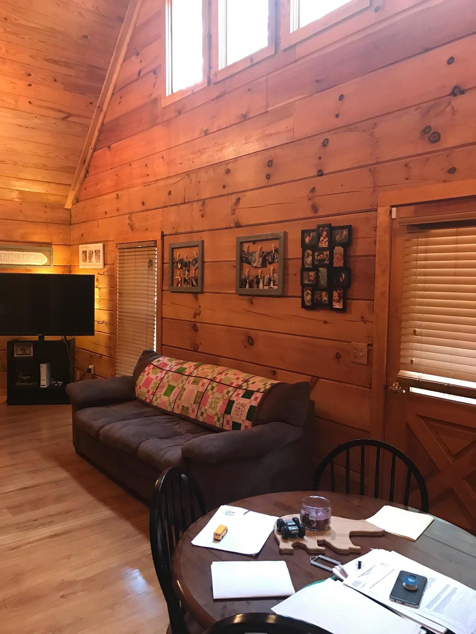 213 South Dickerson Chapel Road Lebanon, TN 37087 - Photo 15 of 30 a living room with furniture