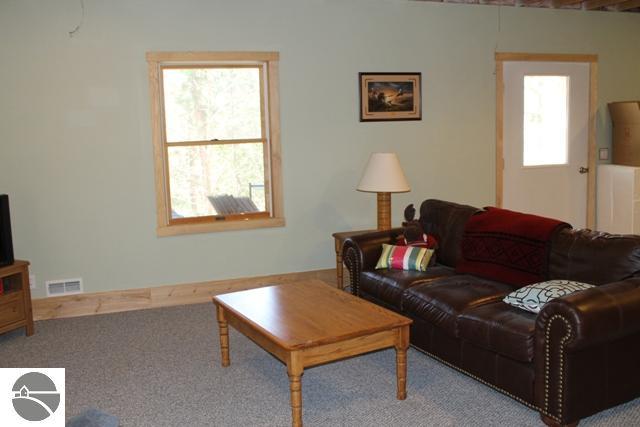 9805 East Fort Road Suttons Bay, MI 49682 - Photo 19 of 23 1734975-18.JPG