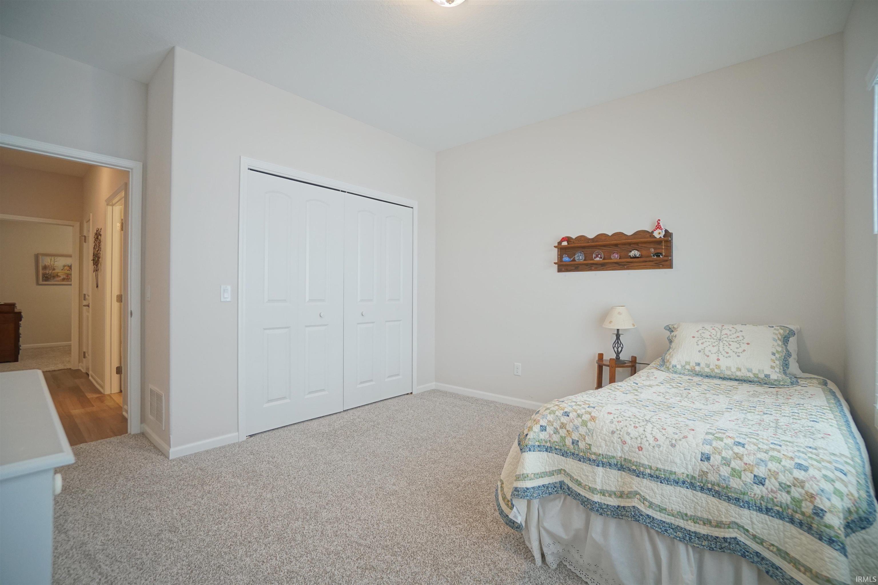 3990 Kings Pass Warsaw, IN 46582 - Photo 11 of 28