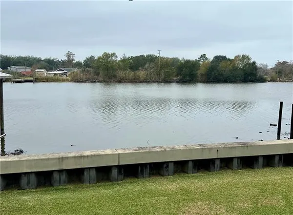 $195,000 | 5308 Church Street, Lafitte, LA 70067