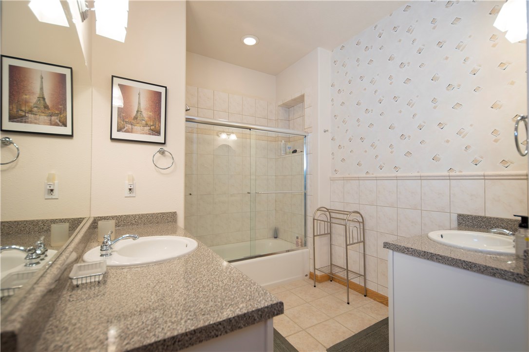 1736 Red Hawk Road Silverthorne, CO 80498 - Photo 14 of 25 Gallery Image 14