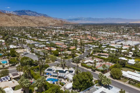 $2,100,000 | 73543 Juniper Street, Palm Desert, CA 92260