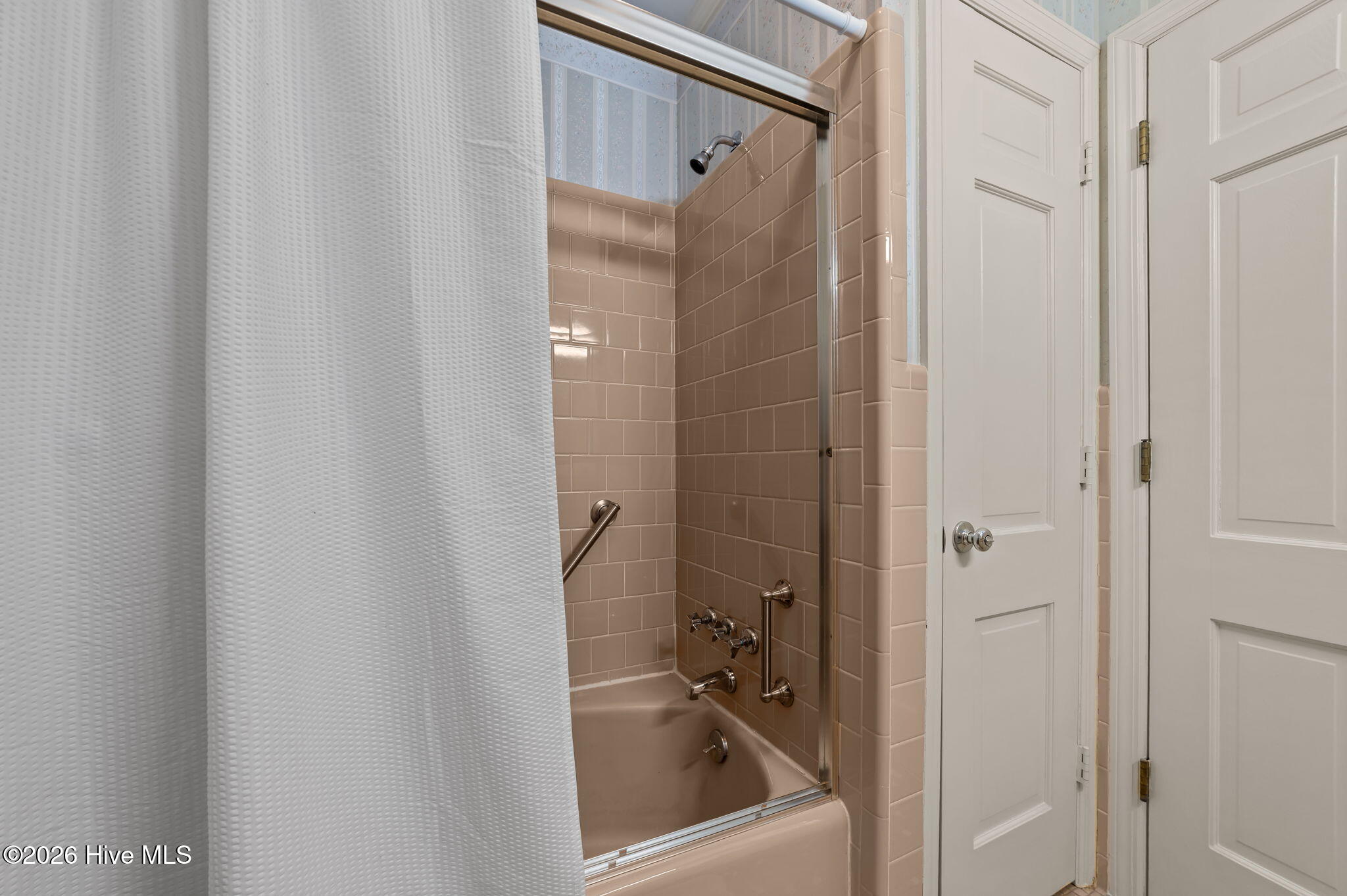 107 Ridgewood Circle Washington, NC 27889 - Photo 36 of 43 46-web-or-mls-LHV_6300