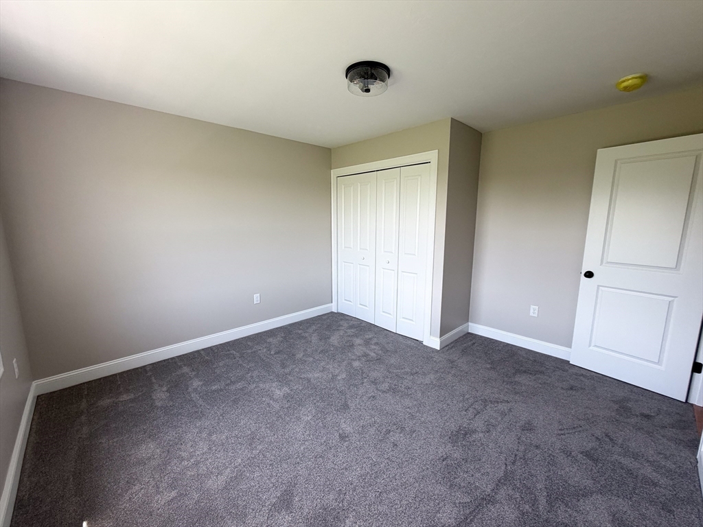 555 Neck Road Lancaster, MA 01523 - Photo 16 of 30