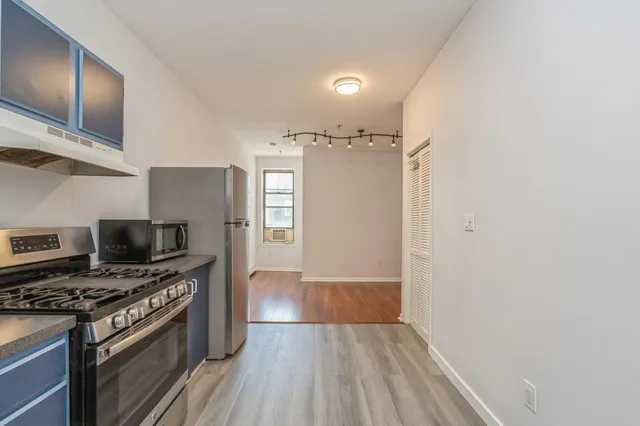 $2,950 | 817 Park Avenue, Unit 3, Hoboken, NJ 07030