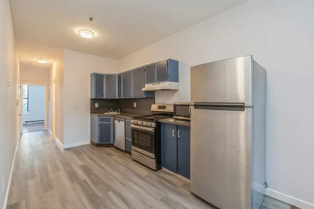 $2,950 | 817 Park Avenue, Unit 3, Hoboken, NJ 07030