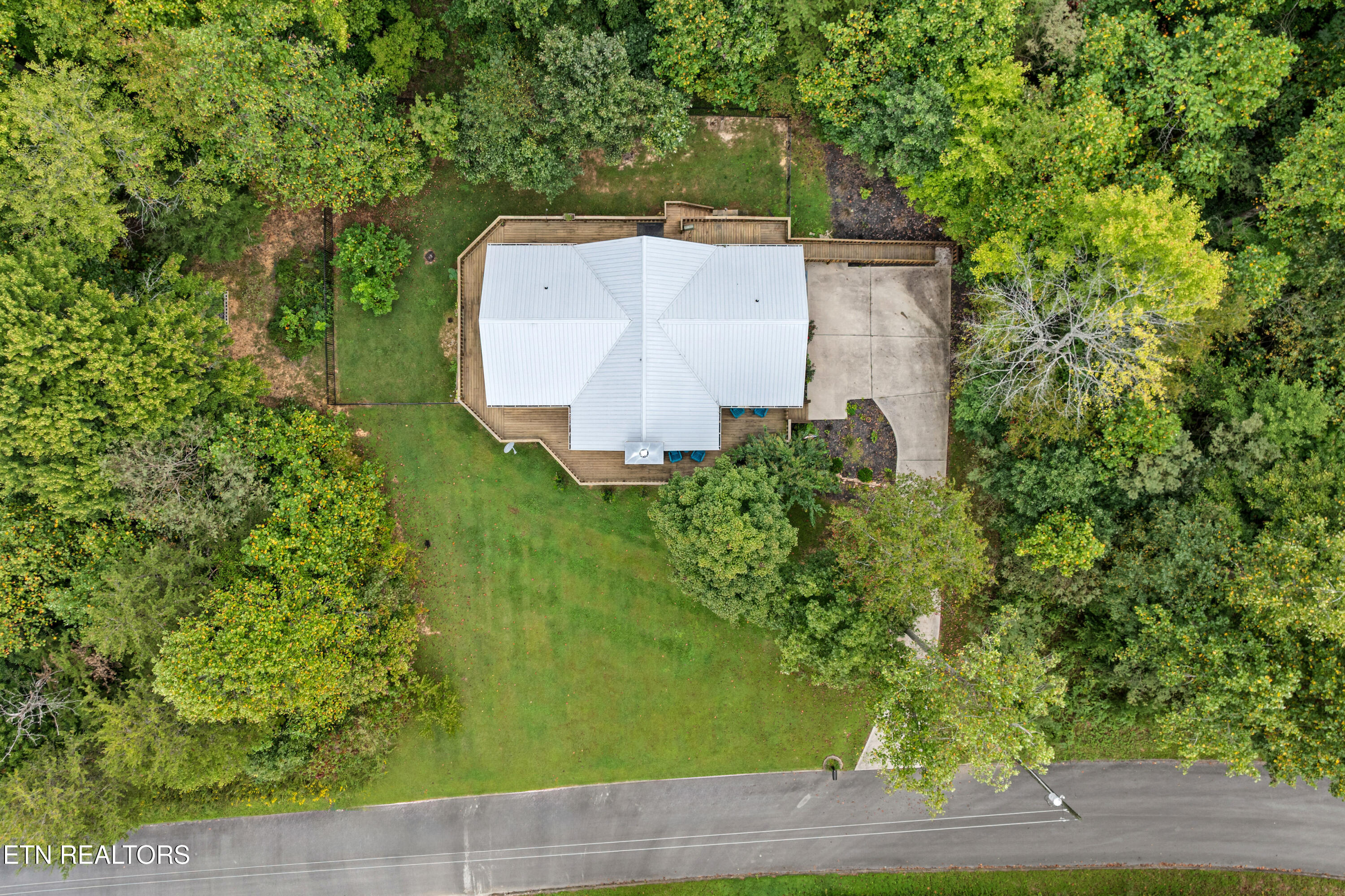 3851 Mistletoe Loop Sevierville, TN 37876 - Photo 60 of 60 3851-mistletoe-loop-62
