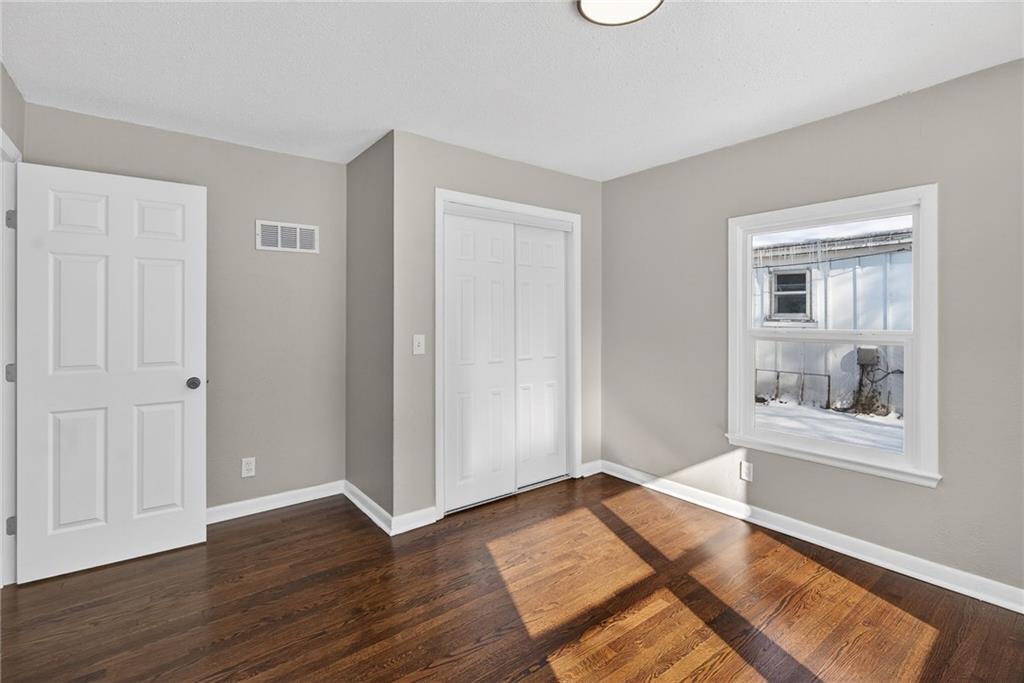 611 West 23rd Street South Independence, MO 64055 - Photo 15 of 23