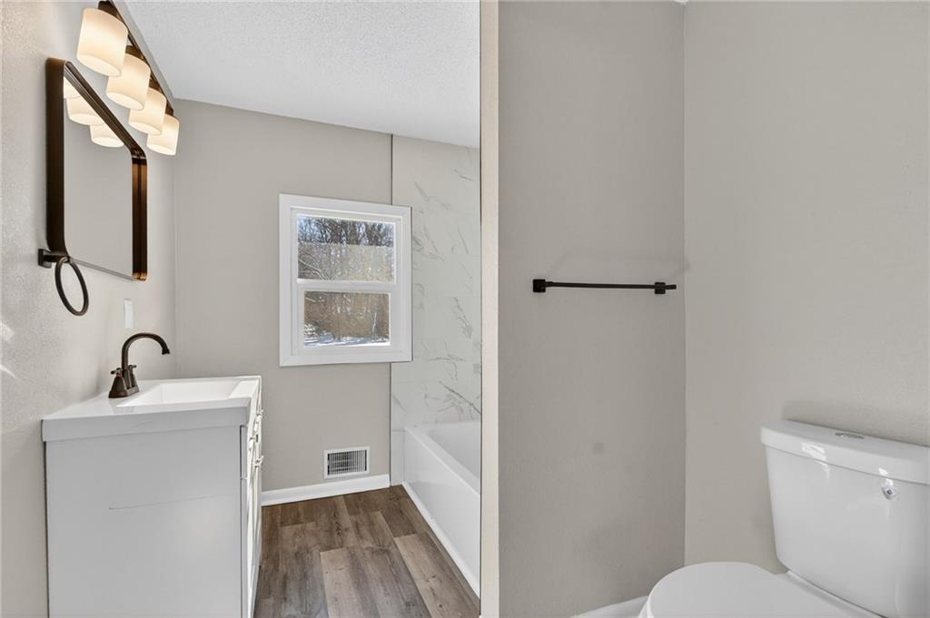 611 West 23rd Street South Independence, MO 64055 - Photo 17 of 23