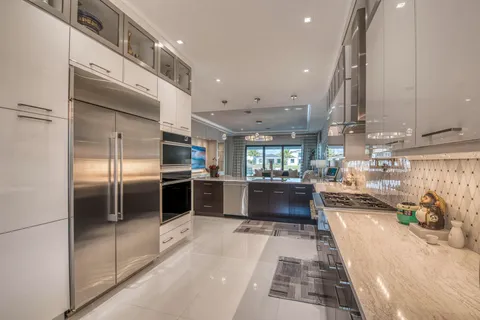 $2,499,970 | 13651 Artisan Circle, Palm Beach Gardens, FL 33418