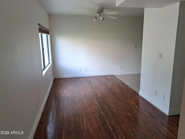 $995 | 330 South Beck Avenue, Unit 209, Tempe, AZ 85281