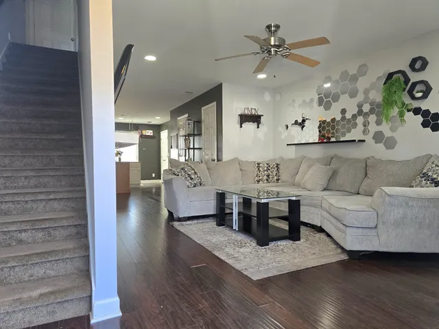 $1,600 | 610 Bradburn Village Circle, Antioch, TN 37013