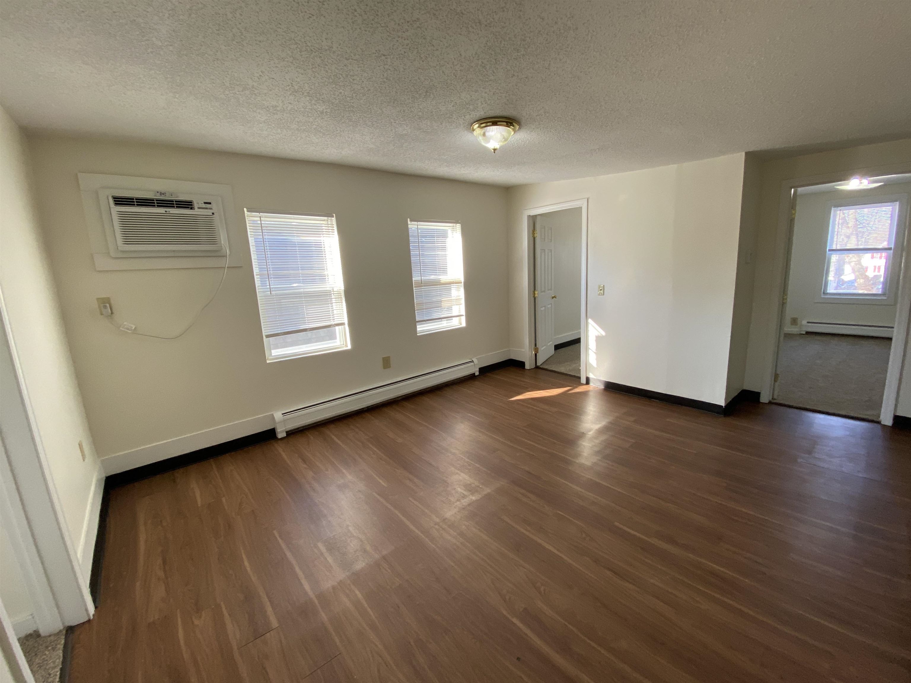 190 Second Street, Unit 3 Manchester, NH 03102 - Photo 19 of 36