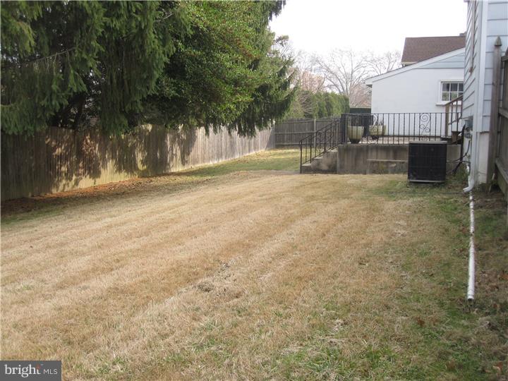 1115 Russell Road Willow Grove, PA 19090 - Photo 14 of 17 Back Yard