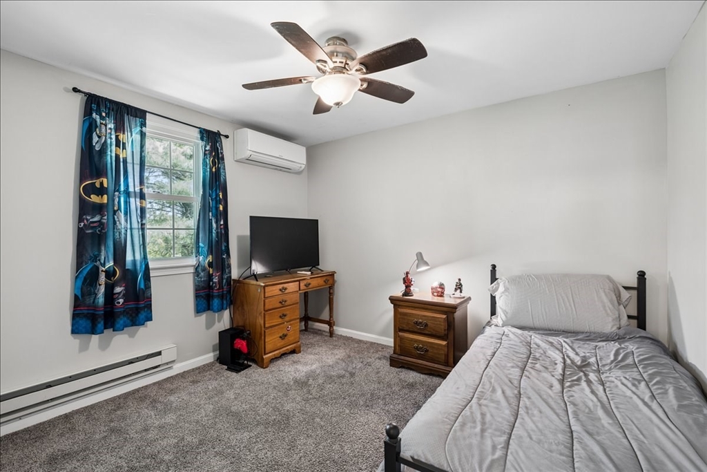 90 Comet Road Methuen, MA 01844 - Photo 21 of 34