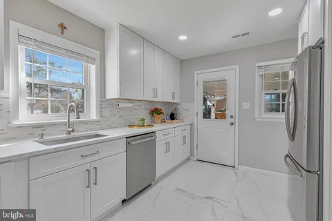 $795,900 | 3419 Ramsgate Terrace, Alexandria, VA 22309