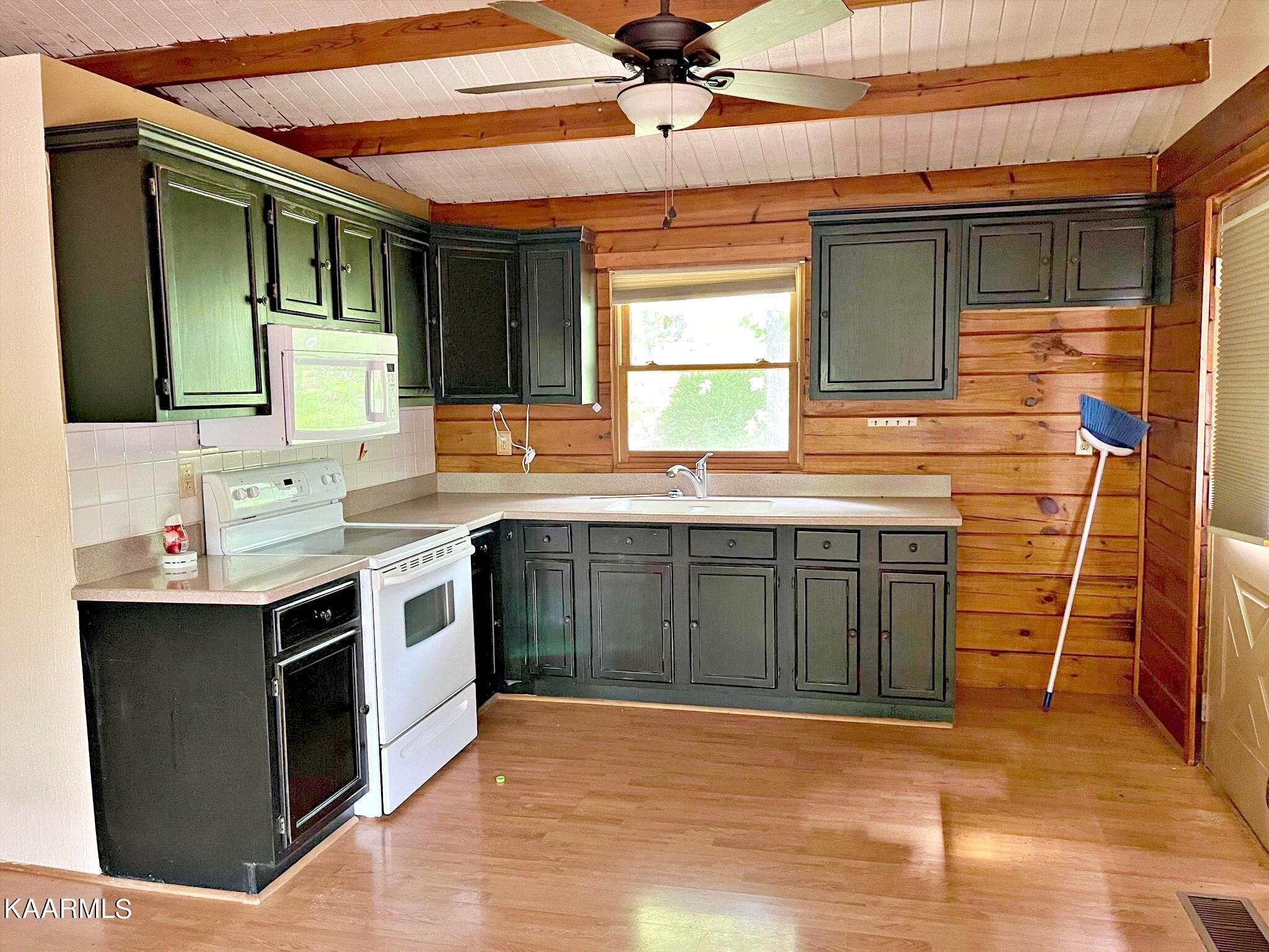 500 Old Furnace Road Tellico Plains, TN 37385 - Photo 26 of 49 290303380_1382414852240835_1330576052531