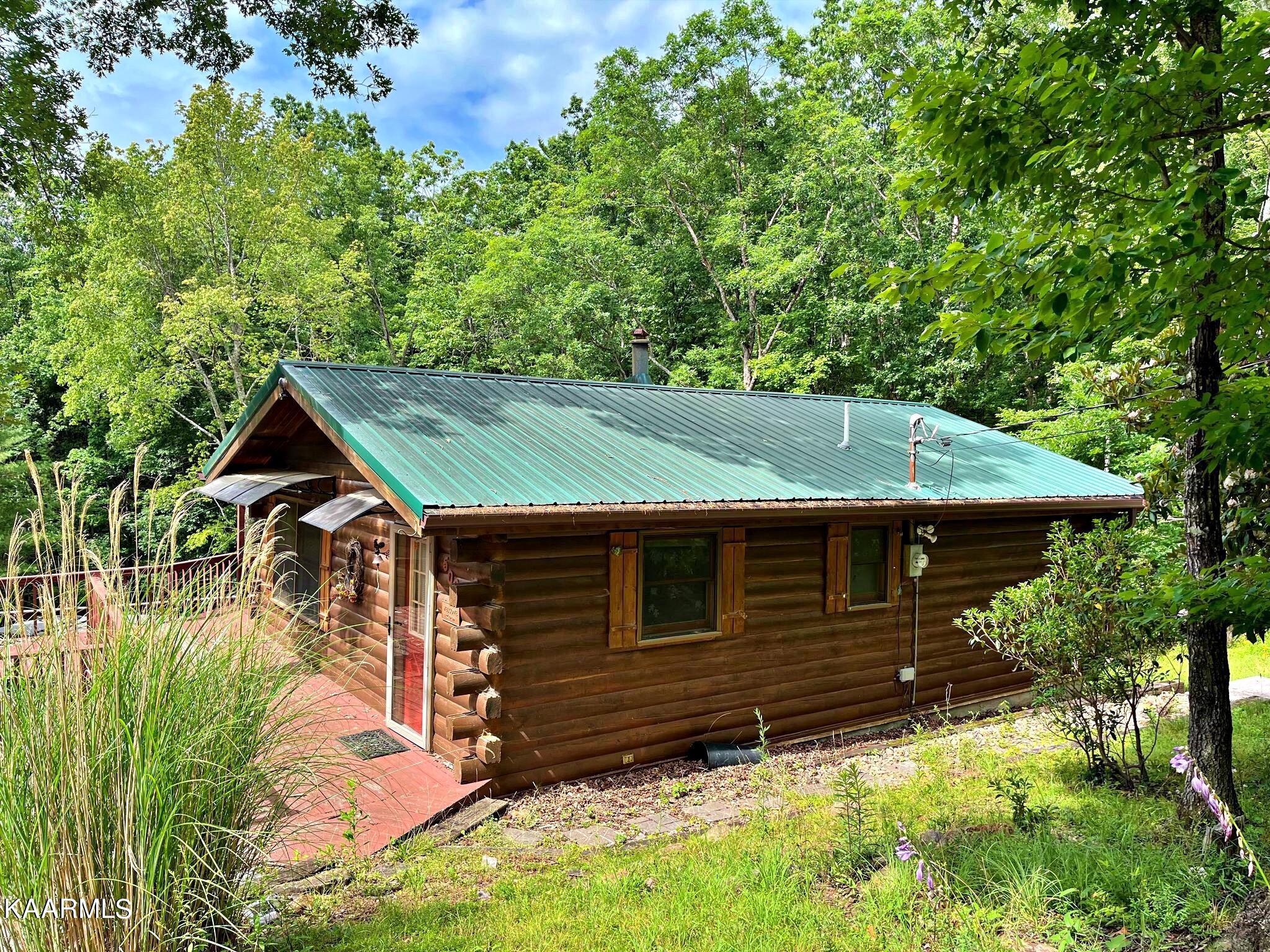 500 Old Furnace Road Tellico Plains, TN 37385 - Photo 4 of 49 290321470_573466867509368_66834848229114