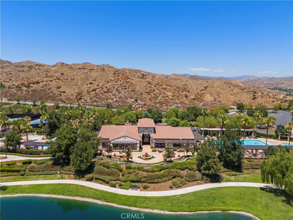28940 Mirada Circulo Valencia, CA 91354 - Photo 21 of 25 a view of a city with mountains in the background