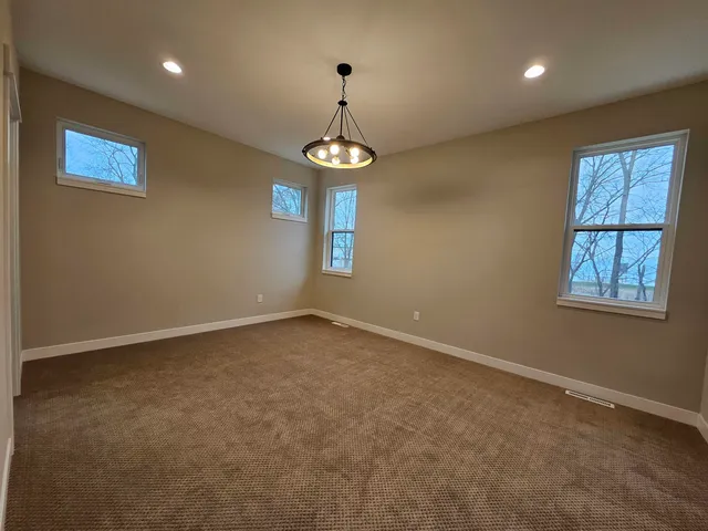 $624,900 | 402 Ski Pole Lane, La Valle, WI 53941