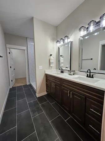 $549,900 | 402 Ski Pole Lane, La Valle, WI 53941