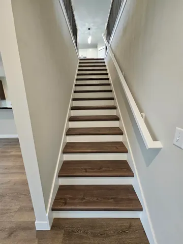 $624,900 | 402 Ski Pole Lane, La Valle, WI 53941