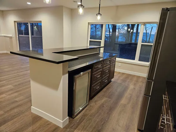 $549,900 | 402 Ski Pole Lane, La Valle, WI 53941