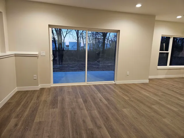 $624,900 | 402 Ski Pole Lane, La Valle, WI 53941