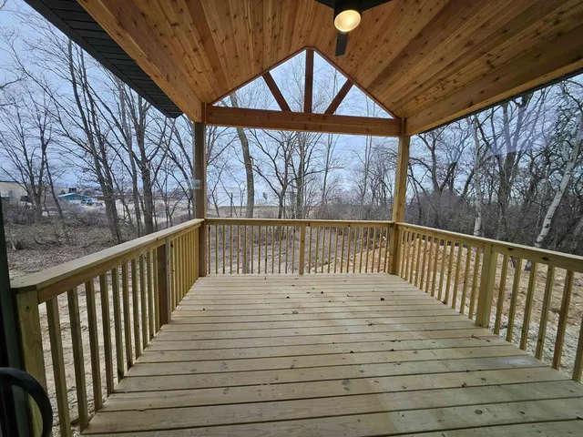 $624,900 | 402 Ski Pole Lane, La Valle, WI 53941
