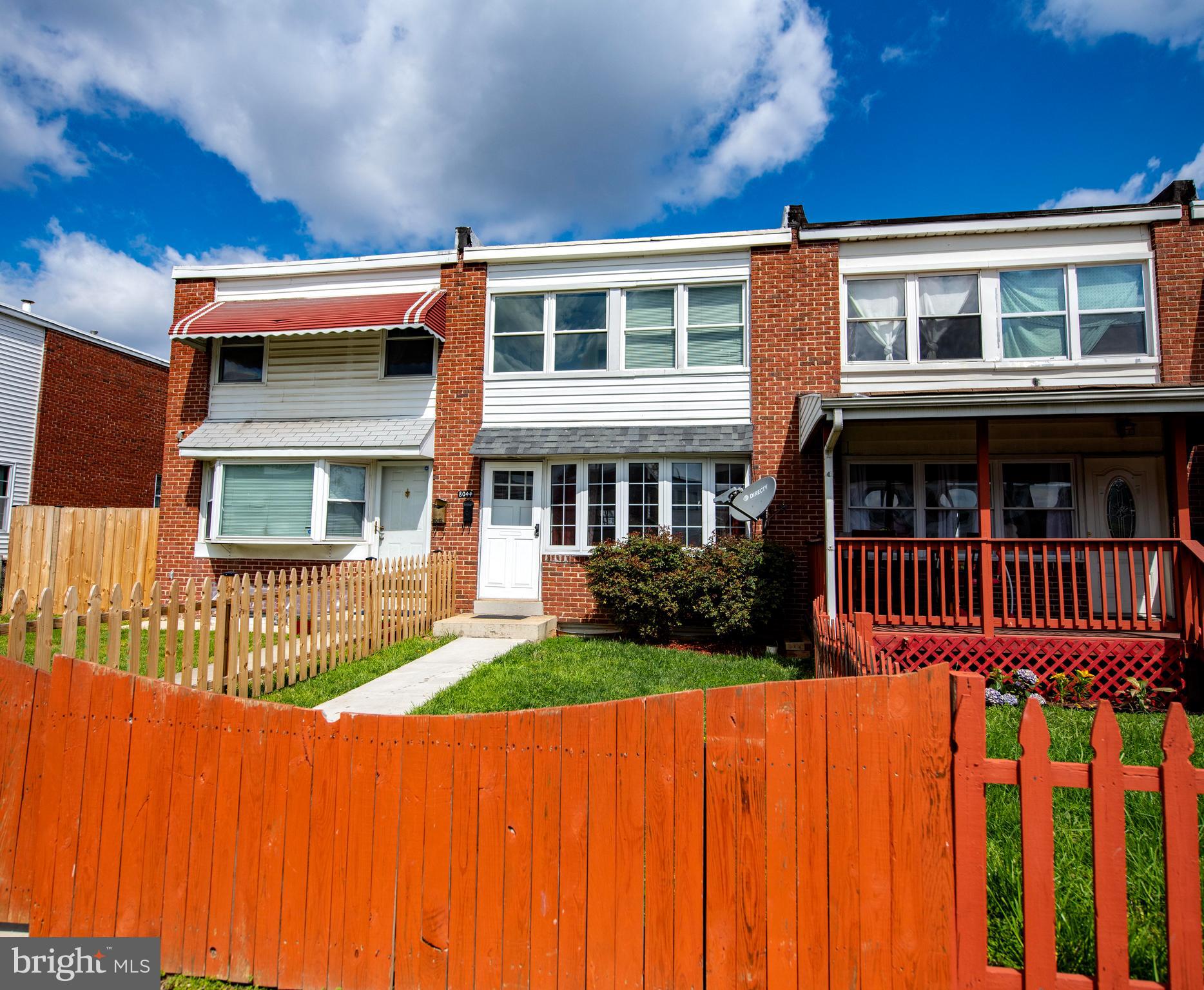 8044 Lansdale Road Baltimore, MD 21224 - Photo 20 of 20 Fenced Front Yard