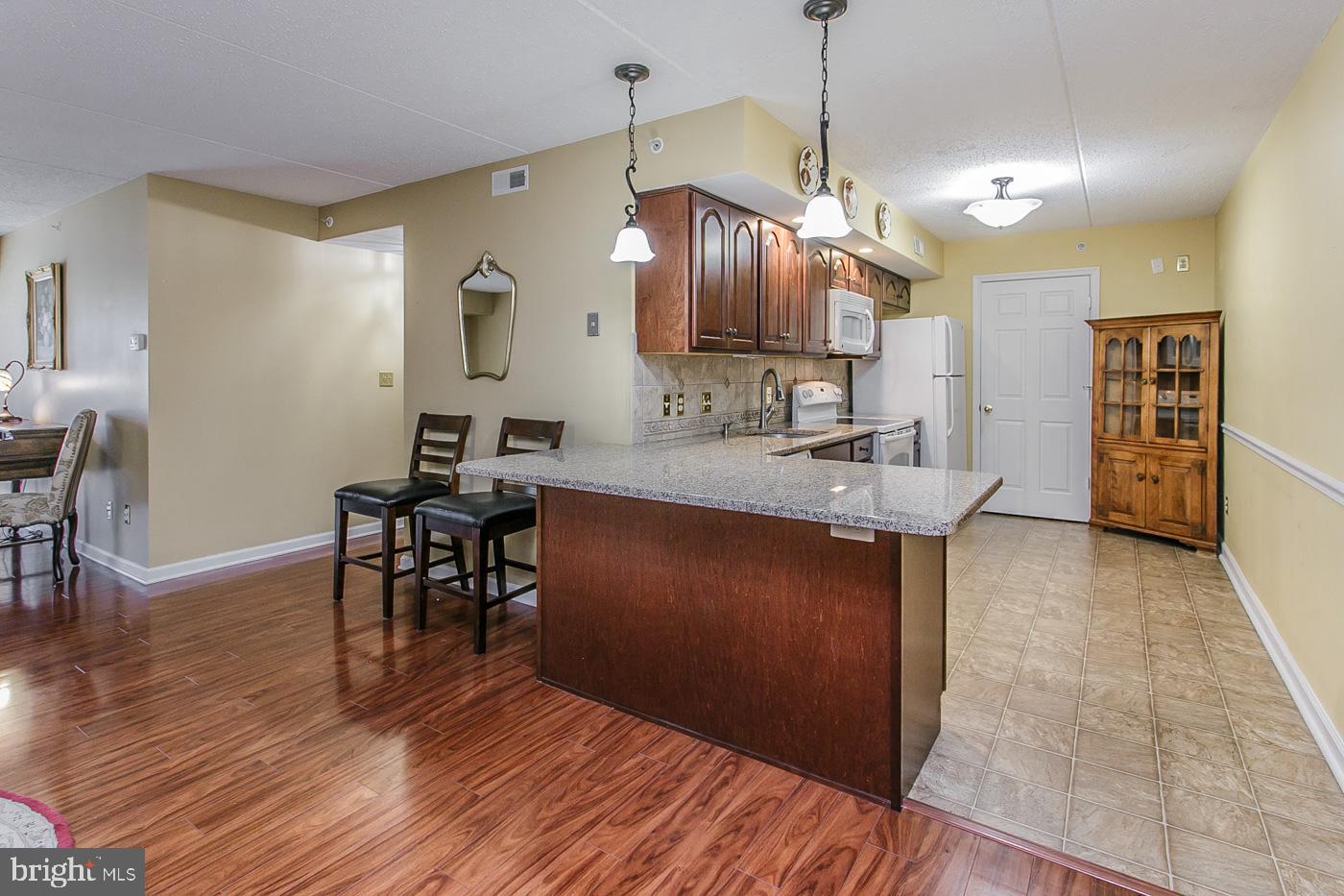 128 Brandon Road Norristown, PA 19403 - Photo 12 of 44 Kitchen
