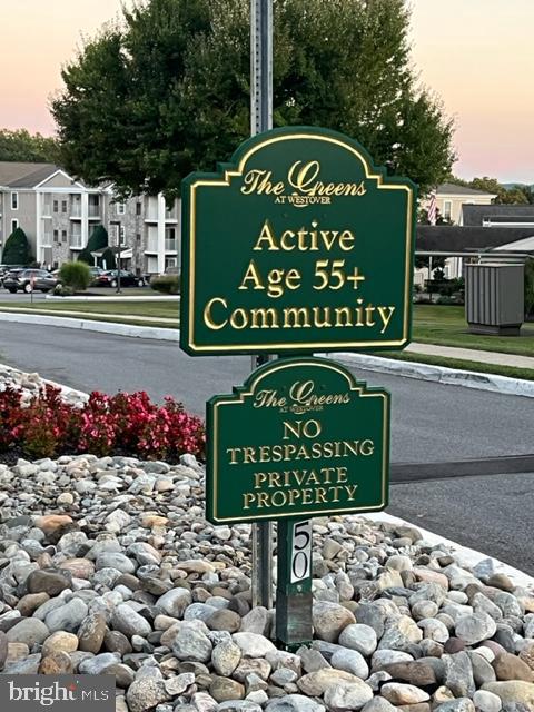 128 Brandon Road Norristown, PA 19403 - Photo 2 of 44