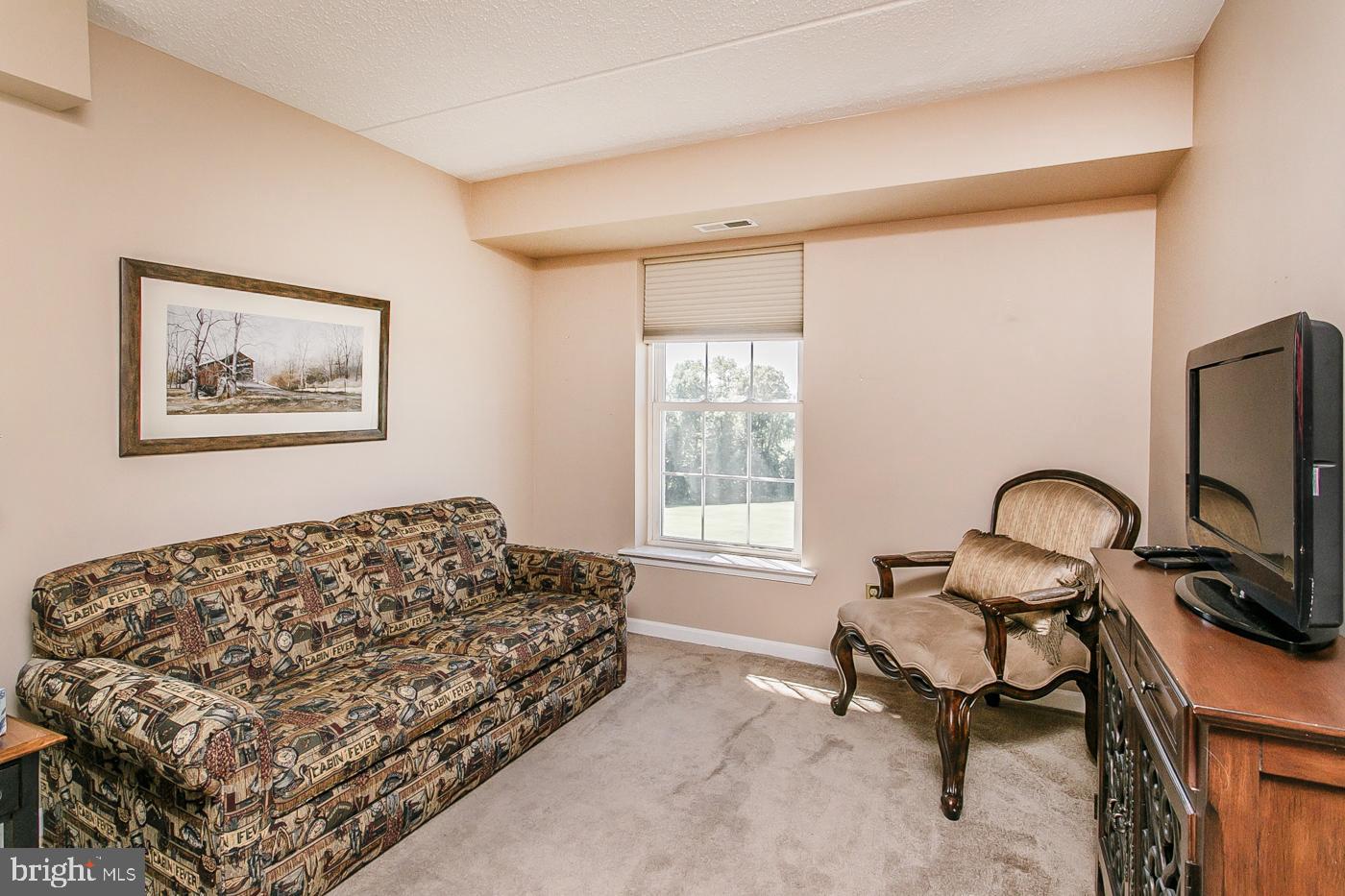 128 Brandon Road Norristown, PA 19403 - Photo 24 of 44 Second Bedroom