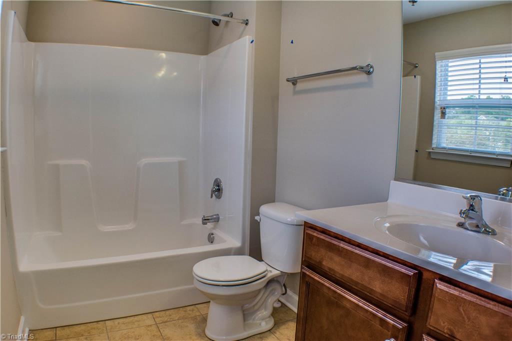 4781 Tatton Park Circle Winston-Salem, NC 27103 - Photo 8 of 14