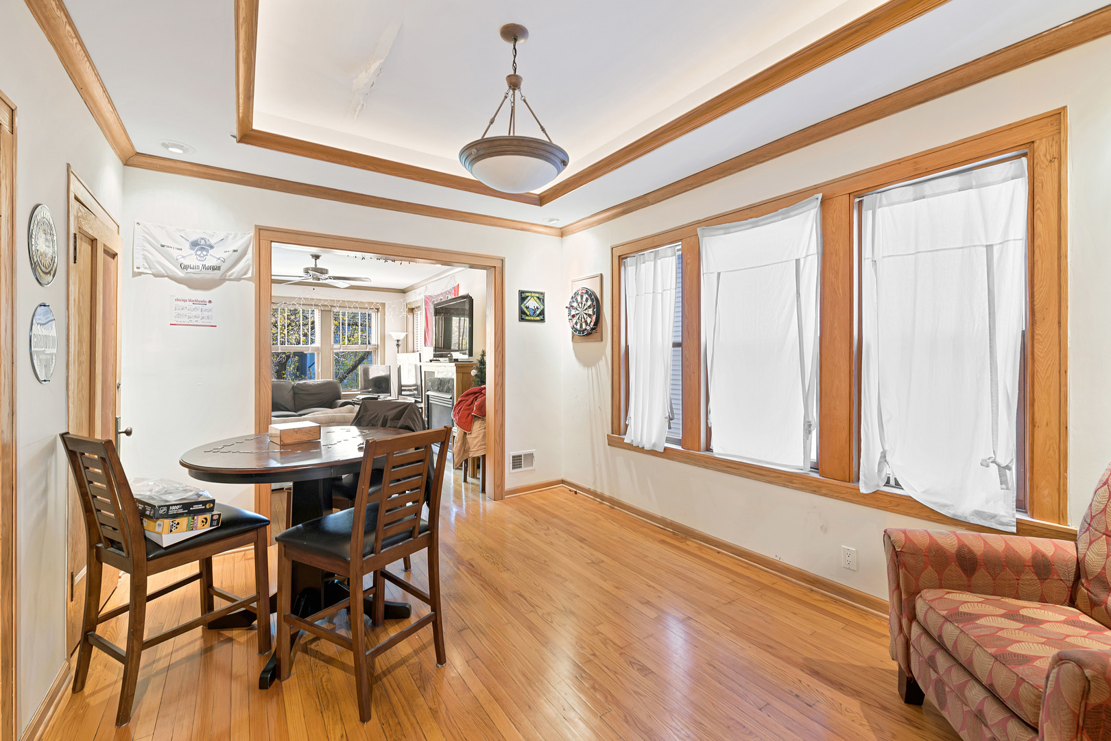 Undisclosed Address Chicago, IL 60657 - Photo 4 of 18 a dining room with furniture and window