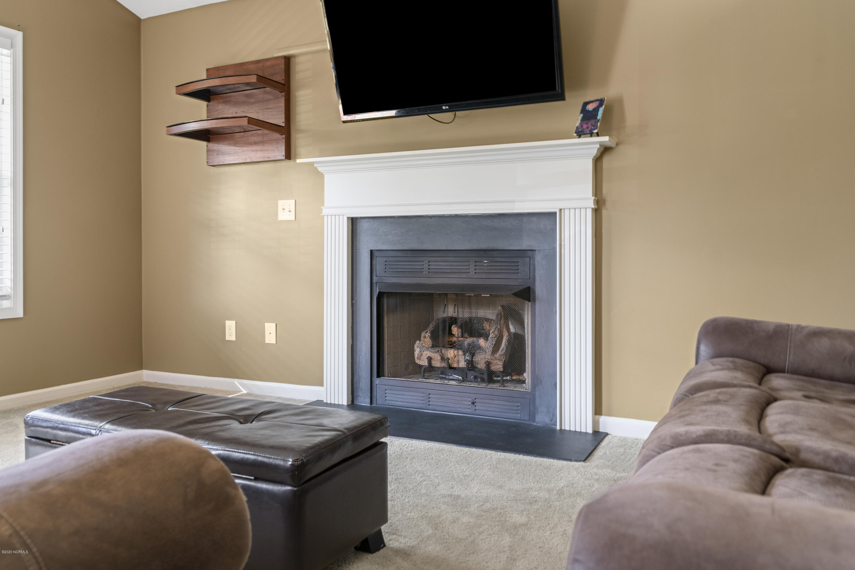 160 Watersfield Road Leland, NC 28451 - Photo 9 of 28 Livingroom 3