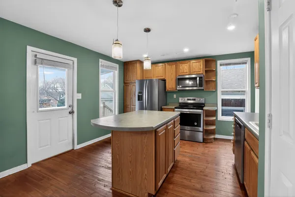 $225,000 | 413 East Street, Baraboo, WI 53913