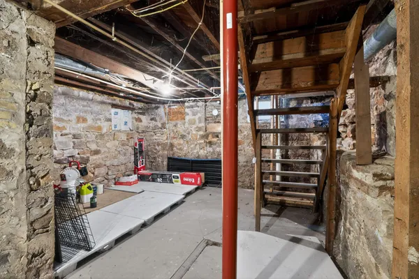 $225,000 | 413 East Street, Baraboo, WI 53913