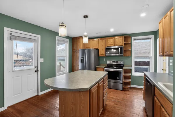 $225,000 | 413 East Street, Baraboo, WI 53913