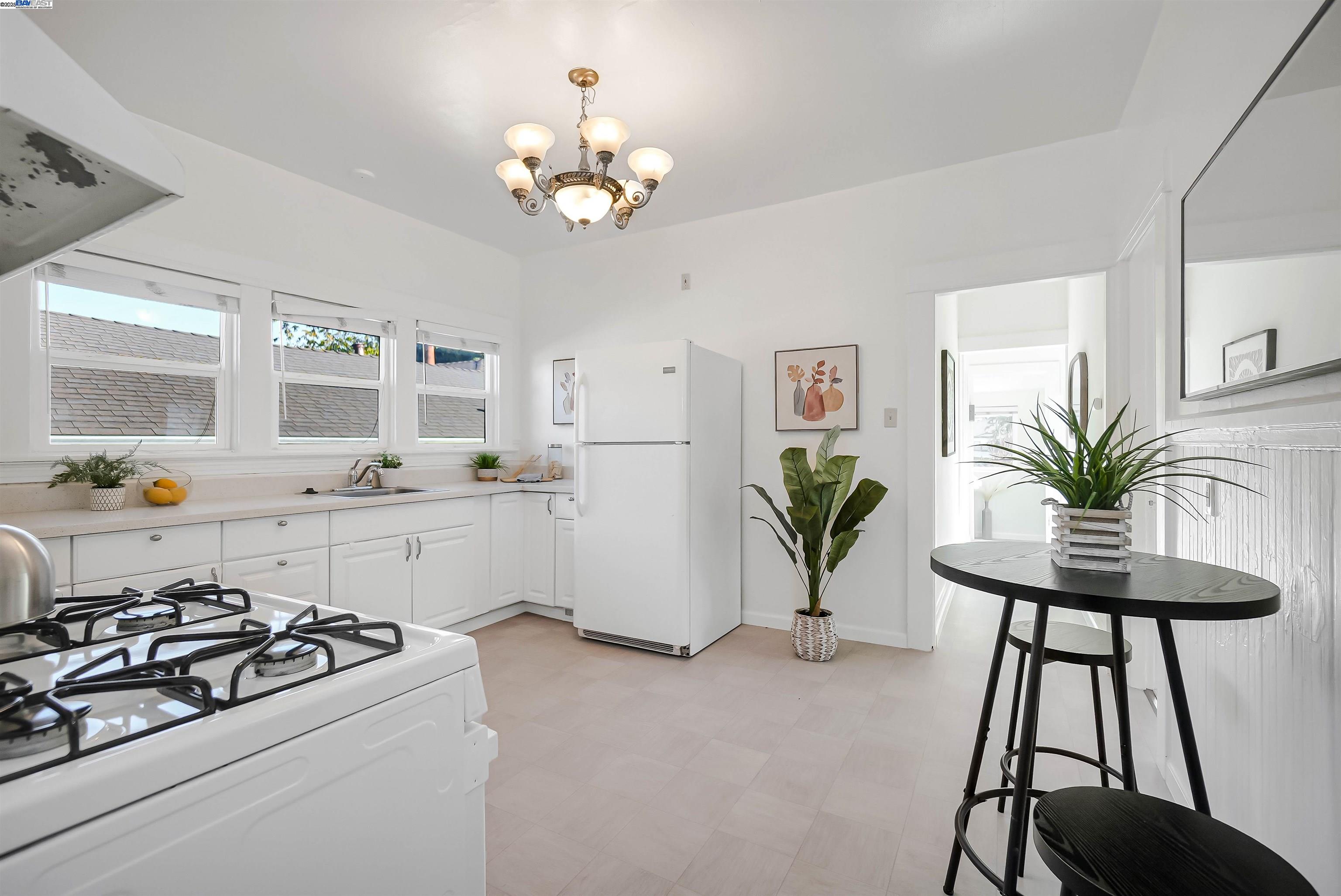 1781 B Street Hayward, CA 94541 - Photo 30 of 51