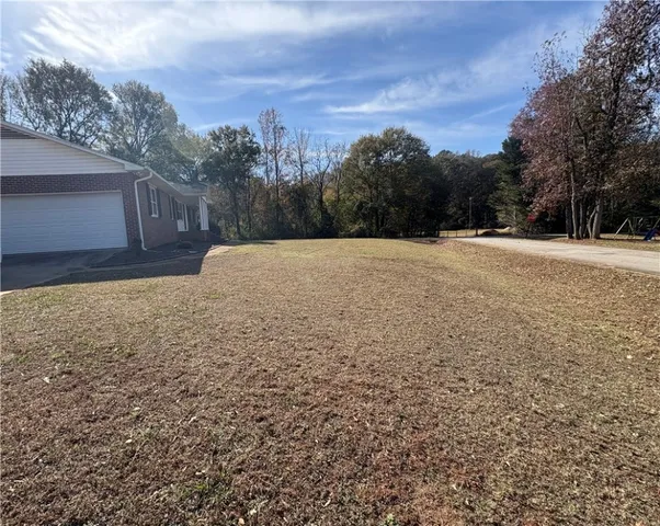 $2,000 | 213 Oxmoor Drive, Anderson, SC 29625