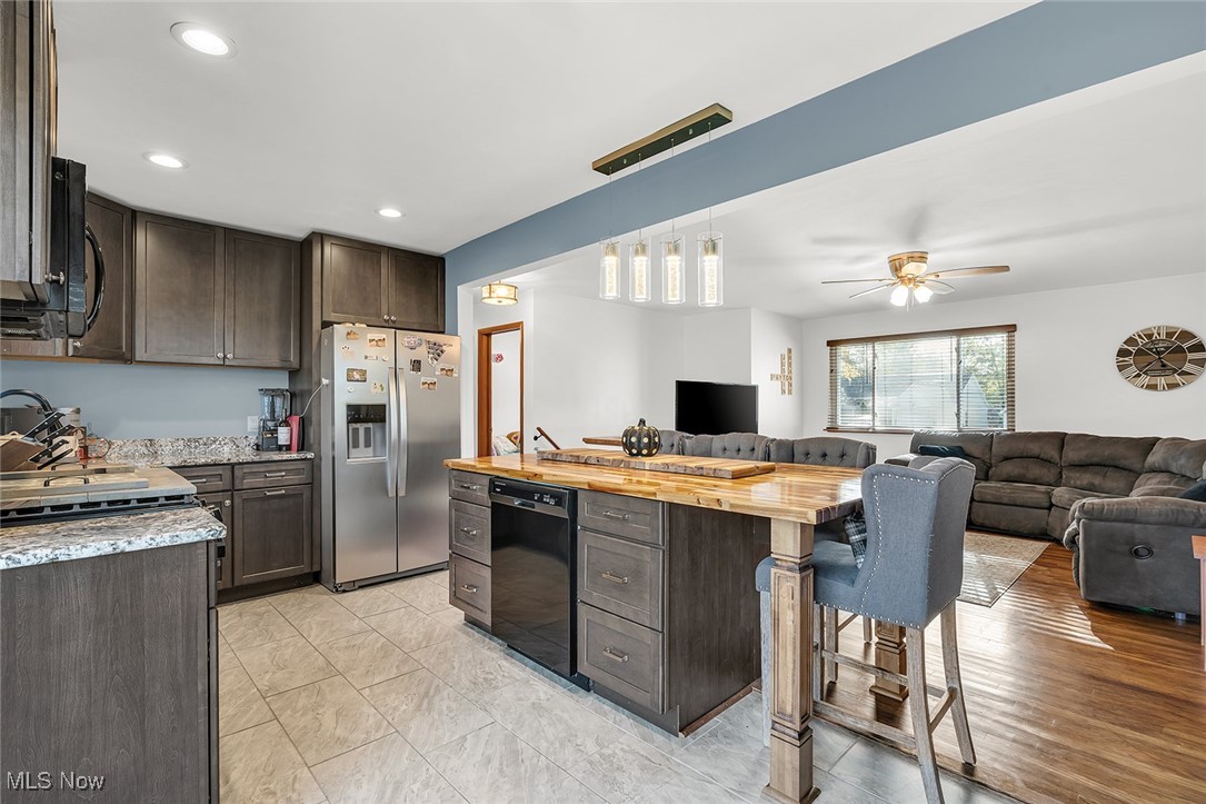 4525 Coe Road Ravenna, OH 44266 - Photo 11 of 47 Gallery Image 11