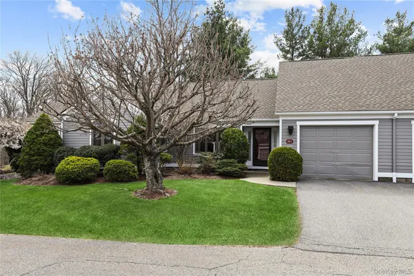 $875,000 | 412 Heritage Hills, Unit A, Somers, NY 10589