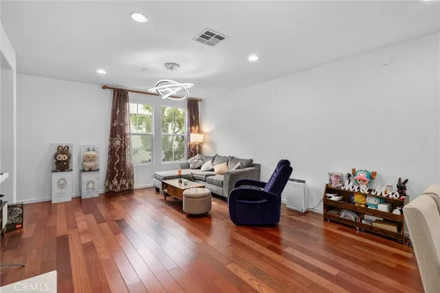 $518,800 | 12576 Cipriano Lane, Eastvale, CA 91752