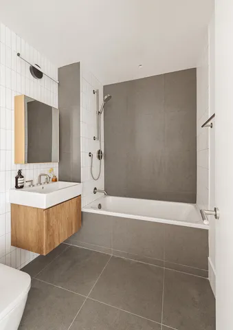 $5,495,000 | 76 North 8th Street, Unit PH | Williamsburg