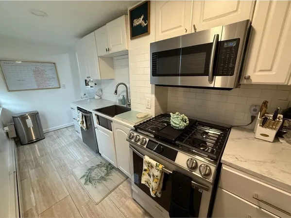 $4,500 | 106 Bay, Unit 106, Hull, MA 02045