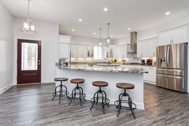 $579,900 | 209 Augusta Avenue, Pleasant View, TN 37146