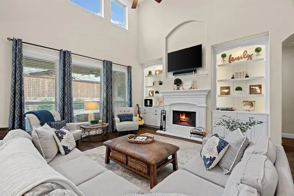 $1,000,000 | 9409 Blackpine Court, Lantana, TX 76226