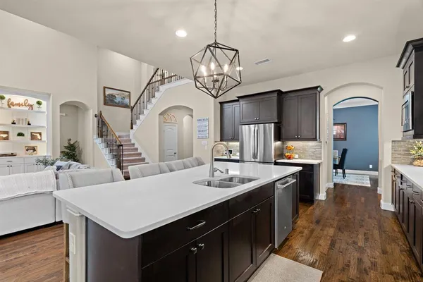 $1,000,000 | 9409 Blackpine Court, Lantana, TX 76226