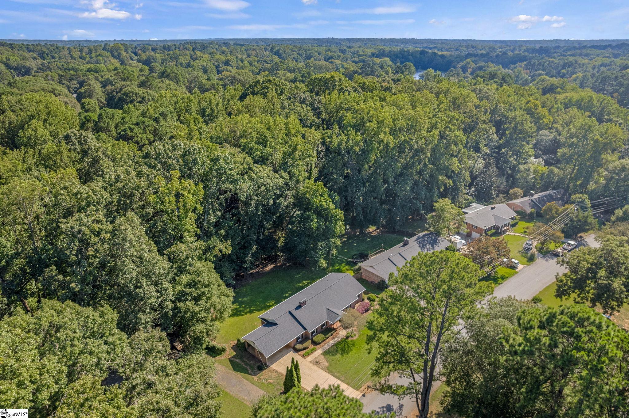 416 Ransdell Drive Spartanburg, SC 29307 - Photo 8 of 46